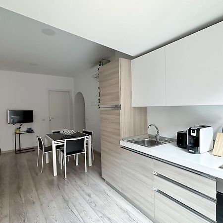 Ca Belverz Center Town Apartment Белладжо Экстерьер фото